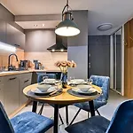 Apartamenty Widokowe Panorama Karkonoszy By Royal Aparts